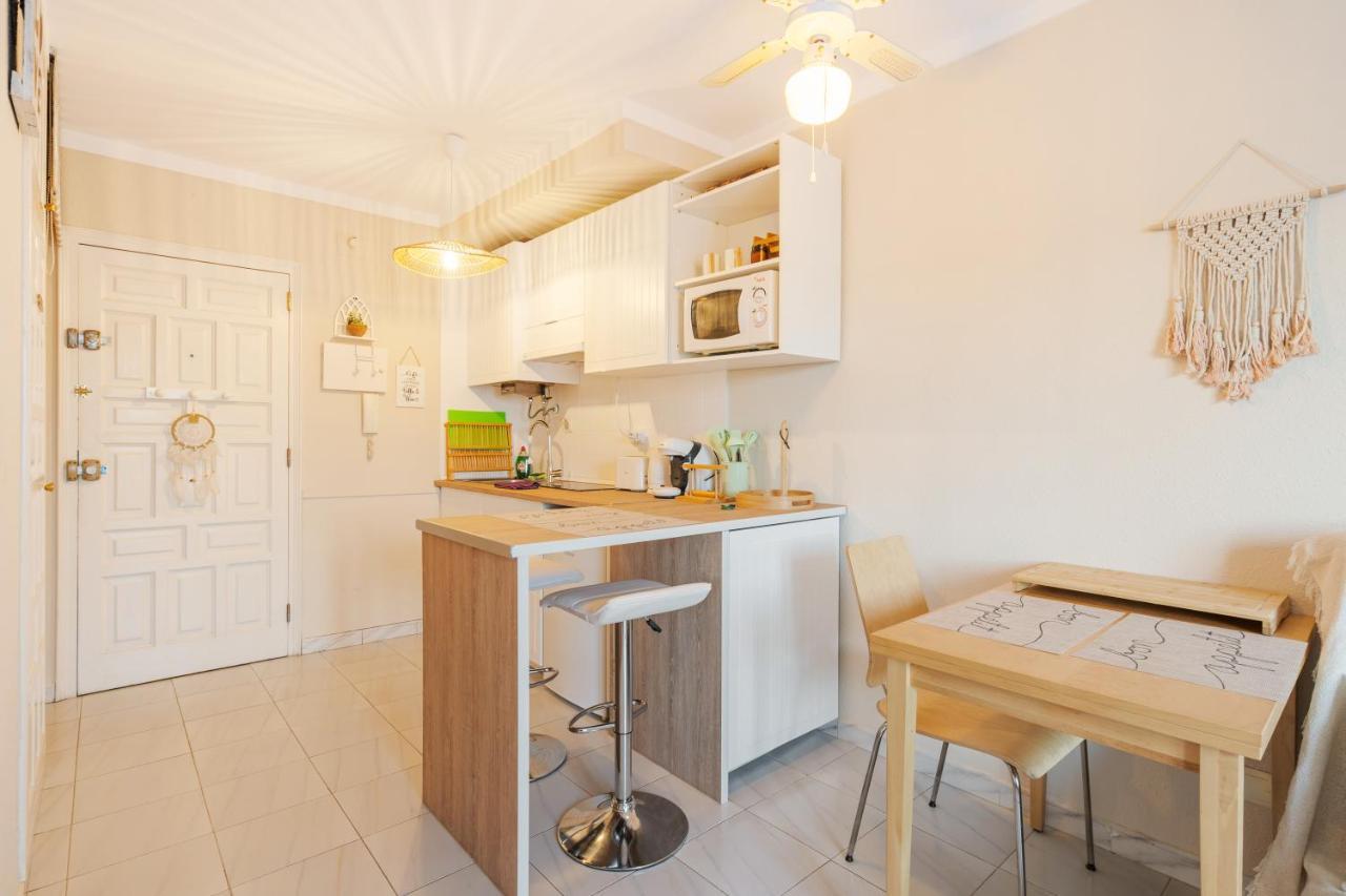 Welcs Apartamento 055 Emp Con Terraza Y Vistas Al Canal エンプリアブラバ エクステリア 写真